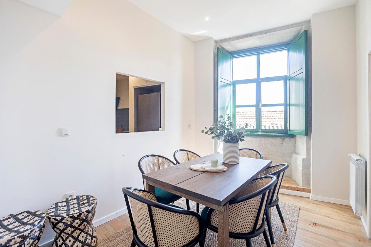 Brand New 4Br W/ 200Yrs Of History In Central Porto By Lovelystay Exterior photo